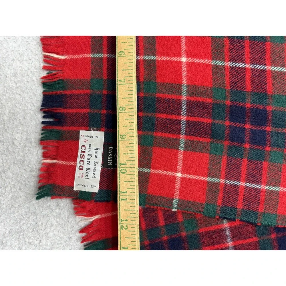 Vintage Baskin Wool Scarf Mens One Size Red Tartan Plaid Fringe West Germany